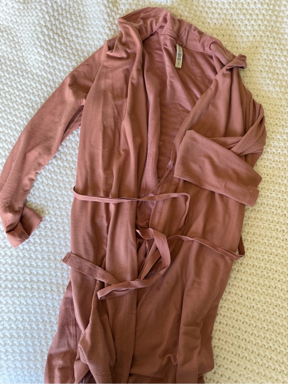 Athleta Mauve Waffle-Knit Robe with Tie
